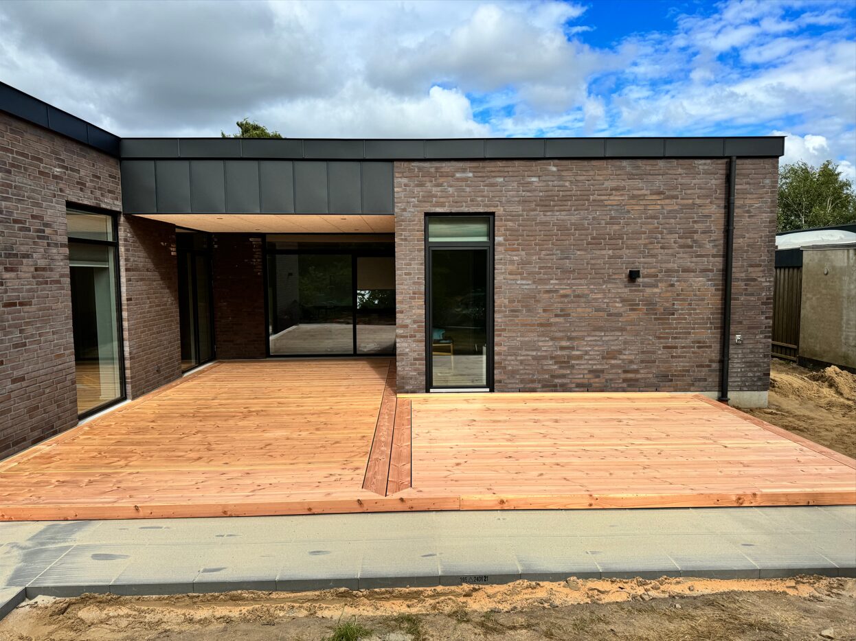 Få en hyggelig terrasse der binder huset og haven sammen